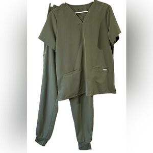 Figs Olive Green Scrub Set Large/LT